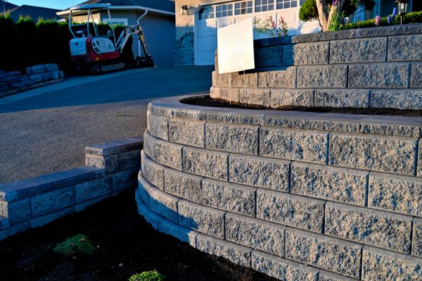 Stone Retaining Wall Repair in Springfield